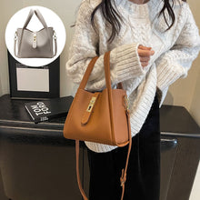 Load image into Gallery viewer, Women's Elegant Minimalist Handbag