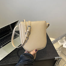 Load image into Gallery viewer, Fashion Leather Crossbody Bag