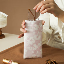 Load image into Gallery viewer, Modern Style Glasses Storage Cloth Bag