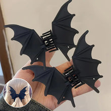 Load image into Gallery viewer, Matte Black Bat Hair Claw