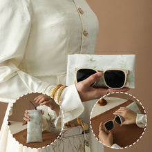 Load image into Gallery viewer, Modern Style Glasses Storage Cloth Bag