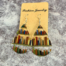 Load image into Gallery viewer, đBook Earrings / Earrings For Book Lovers