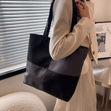 Load image into Gallery viewer, Patchwork Check Shoulder Bag