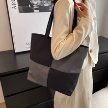Load image into Gallery viewer, Patchwork Check Shoulder Bag