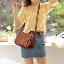 Load image into Gallery viewer, Large Capacity Wave Leather Case