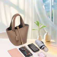 Load image into Gallery viewer, Basket Handbag