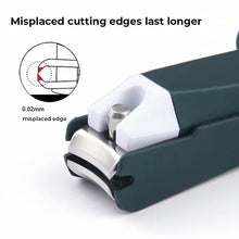 Load image into Gallery viewer, Portable Nail Scissors With Magnifying Glass