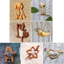 Load image into Gallery viewer, Brooch Pin with Wooden Animal Pattern