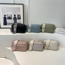 Load image into Gallery viewer, Fashionable and versatile women&#39;s crossbody bag