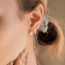 Load image into Gallery viewer, Sparkling Zirconia Chunky Hoop Earrings