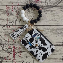 Load image into Gallery viewer, 💖 Fashionable Silicone Keychain Wallet