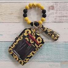 Load image into Gallery viewer, 💖 Fashionable Silicone Keychain Wallet