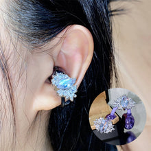 Load image into Gallery viewer, Bluetooth Headphones with Pearl Bow and Ear Clip
