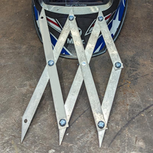 Load image into Gallery viewer, 3-Point Center Finder for Precise Measurements