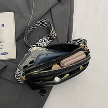Load image into Gallery viewer, Fashionable and versatile women&#39;s crossbody bag