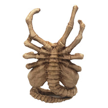 Load image into Gallery viewer, Horrible Facehugger Phone Holder