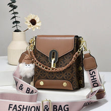 Load image into Gallery viewer, Versatile Simple Crossbody Bag