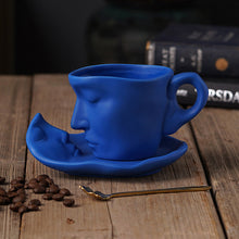 Load image into Gallery viewer, Kissing Mug Set
