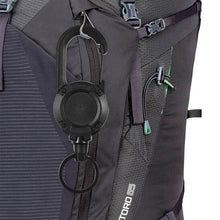 Load image into Gallery viewer, Outdoor Automatic Retractable Wire Rope Luya Anti-theft Tactical Keychain