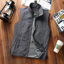 Load image into Gallery viewer, Waterproof And Wear-Resistant Multi-Pocket Vest