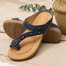 Load image into Gallery viewer, Woman Comfy Premium Summer Slippers