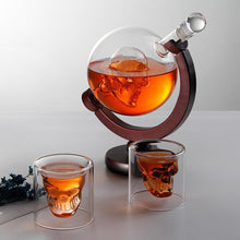Load image into Gallery viewer, Globe Glass Wine Whiskey Decanter