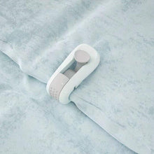 Load image into Gallery viewer, Quilt Holder Duvet Cover Clips