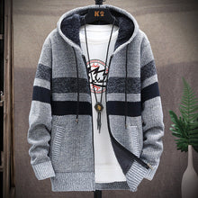 Load image into Gallery viewer, Men's Striped Sweater