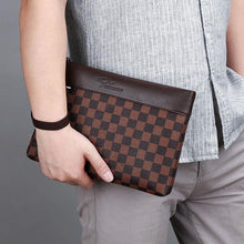 Load image into Gallery viewer, Men's Clutch