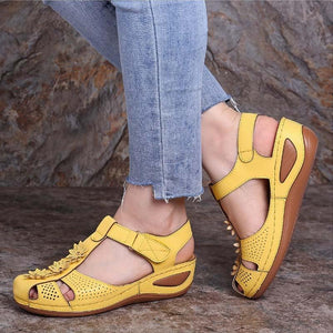 Comfortable soft-soled sandals