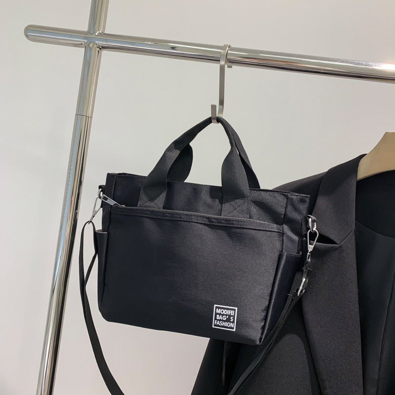 Fashionable Lightweight Nylon Shoulder Bag